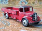 Oude Austin modelauto uit Engeland van Dinky Toys 10,2 cm.