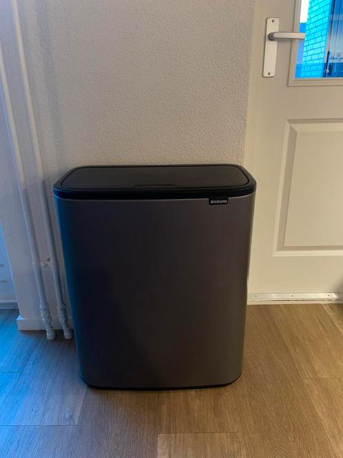Brabantia Bo Touch Bin Prullenbak 2x 30L, Huis en Inrichting, Woonaccessoires | Prullenbakken, Zo goed als nieuw, Kunststof, 50 tot 75 cm
