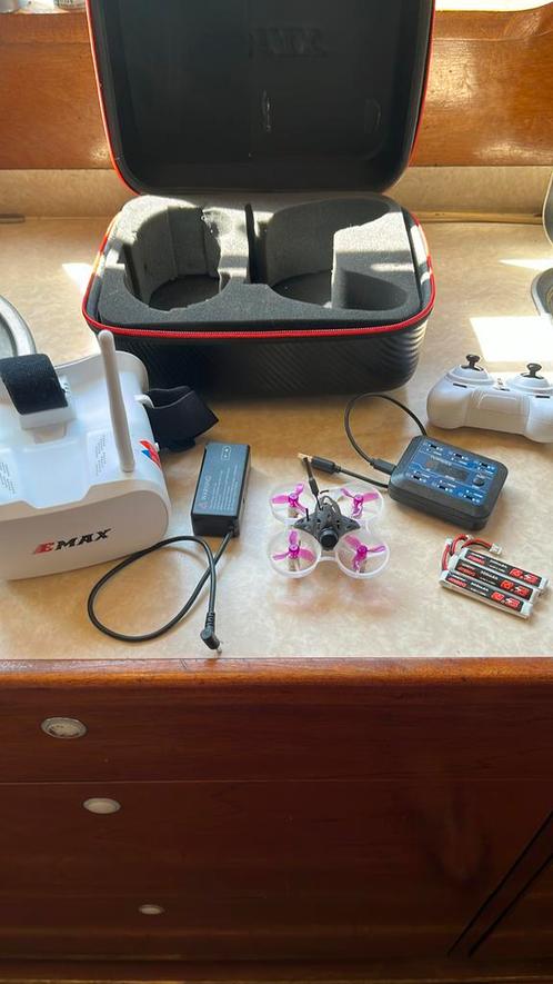 Mooie nieuwe beginners 65mm tinywhoop Fpv set  compleet, Hobby en Vrije tijd, Modelbouw | Radiografisch | Helikopters en Quadcopters