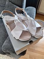Witte open schoenen, Kleding | Dames, Schoenen, Ophalen, Zo goed als nieuw, Wit, Sneakers of Gympen