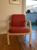 Oud roze fauteuil, Scandinavisch, Huis en Inrichting, Fauteuils, Ophalen, Gebruikt, 75 tot 100 cm, 50 tot 75 cm