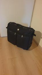 Kostuumkoffer in goede staat koffer suitcase for a suit, 60 tot 70 cm, 45 tot 55 cm, Ophalen of Verzenden, Zo goed als nieuw