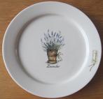 Een enkele schotel van Jet met lavendel motief, Ophalen of Verzenden, Zo goed als nieuw, Overige stijlen, Kop(pen) en/of Schotel(s)