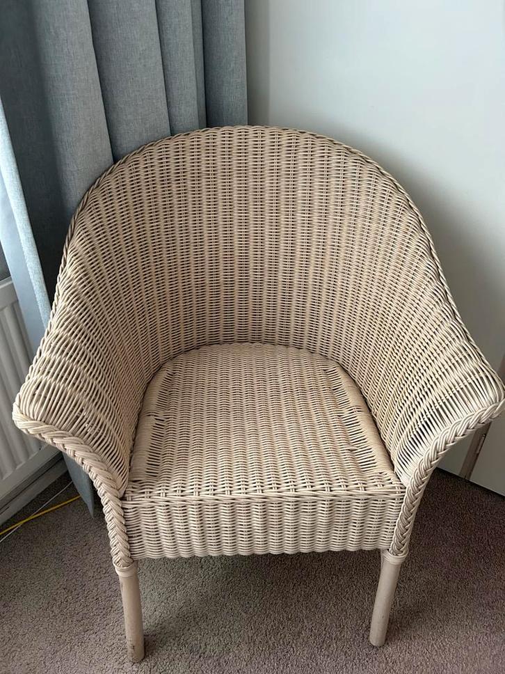 Lichtkleurige Rieten Stoel - Sfeervol & Comfortabel, Antiek en Kunst, Antiek | Meubels | Stoelen en Banken, Ophalen