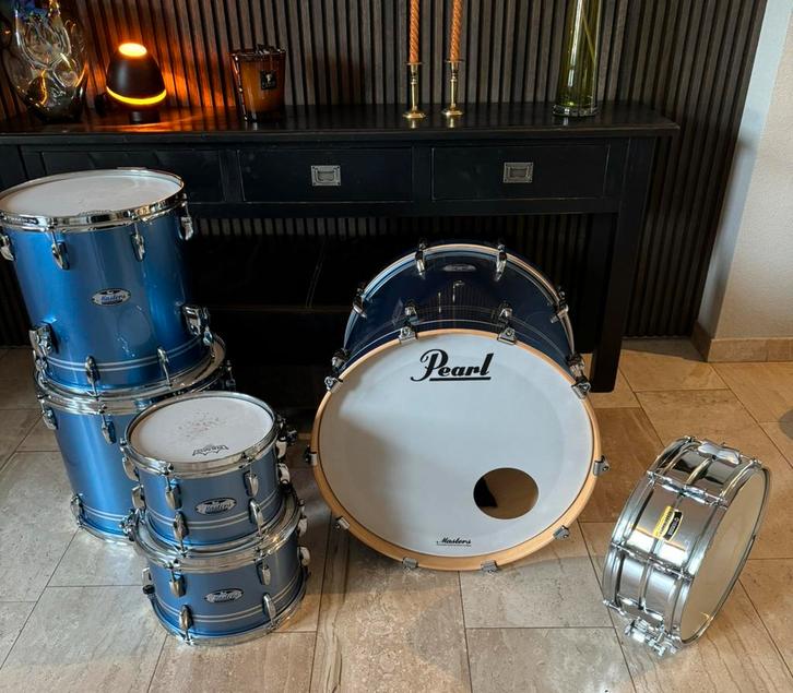 Prachtige Pearl Masters Maple complete shellset, Muziek en Instrumenten, Drumstellen en Slagwerk, Zo goed als nieuw, Pearl, Ophalen