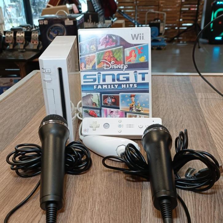 Nintendo Wii | Sing It Bundle Incl microfoons met garantie, Spelcomputers en Games, Games | Nintendo Wii U, Zo goed als nieuw