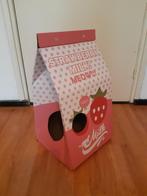 Kattenhuisje melkpak, Ophalen of Verzenden, Zo goed als nieuw