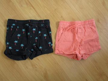 Primark - twee leuke korte broekjes maat 92 beschikbaar voor biedingen