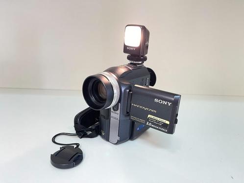 SONY MINI DV camera met firewire om direct DIGITALISEREN, Audio, Tv en Foto, Videocamera's Digitaal, Zo goed als nieuw, Camera