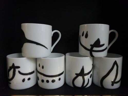 Barcelona: Miro espressokopjes , ontwerp van Jean Miro, Huis en Inrichting, Keuken | Servies, Zo goed als nieuw, Kop(pen) en/of Schotel(s)