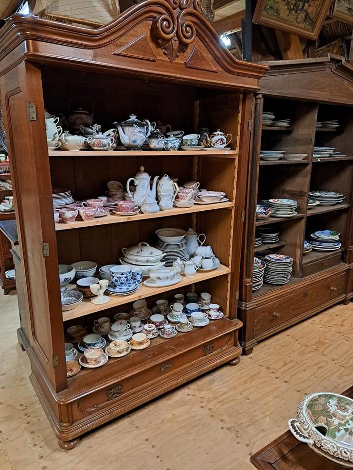 Porselein servies, Huis en Inrichting, Keuken | Servies, Overige stijlen, Porselein, Ophalen