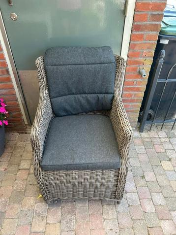 Te koop owen  living tuinstoel met hocker beschikbaar voor biedingen