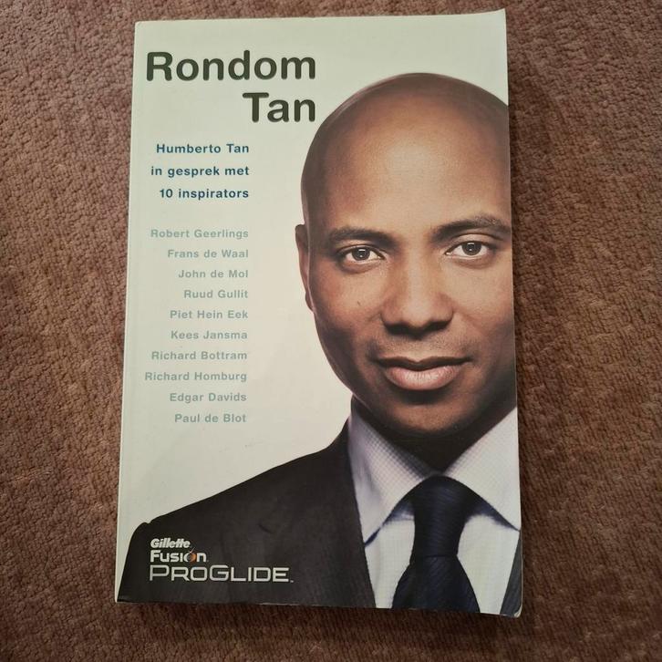 Rondom Tan - Humberto Tan in gesprek, Boeken, Biografieën, Zo goed als nieuw, Overige, Ophalen of Verzenden