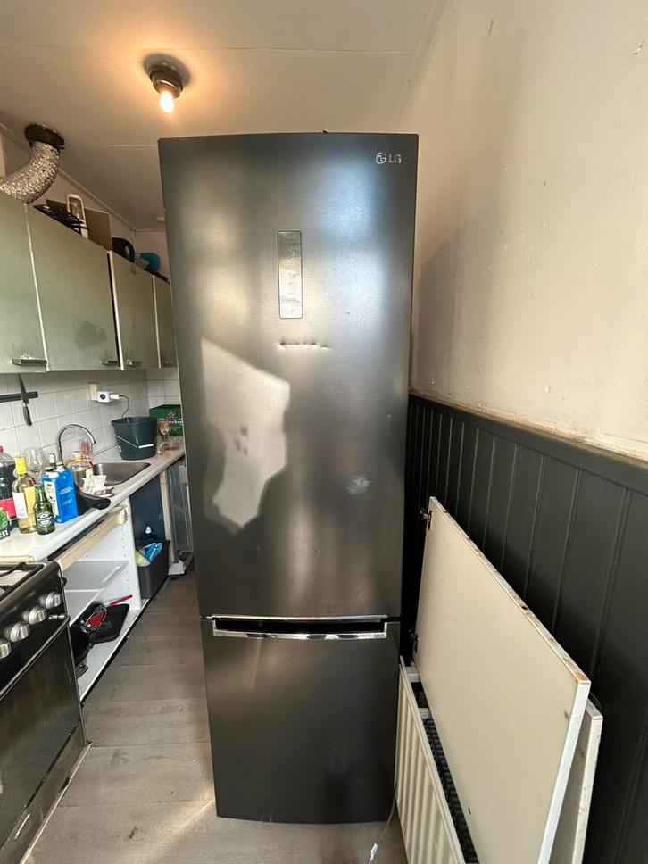 LG Koelkast, ZSM weg. 4 jaar oud (LG gbb72mcufn gbb72mcufn), Witgoed en Apparatuur, Koelkasten en IJskasten, Zo goed als nieuw