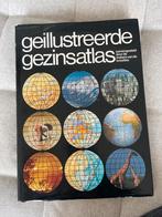 Geïllustreerde Gezinsatlas, Gelezen, Overige atlassen, Ophalen of Verzenden, 1800 tot 2000