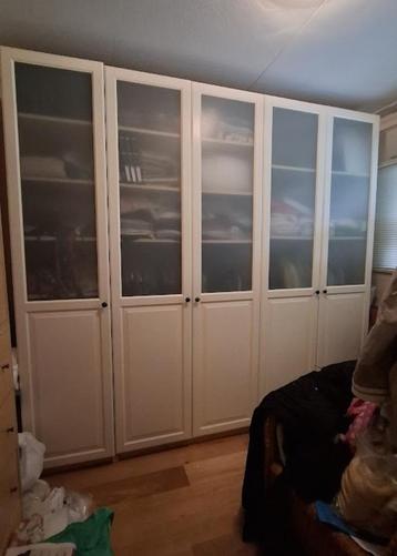 Ikea klerenkast PAX beschikbaar voor biedingen