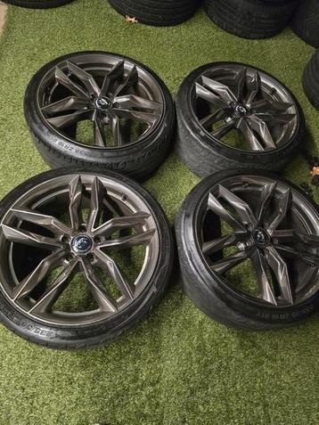 dikke set damina performance 19 inch 5x112 goede banden  beschikbaar voor biedingen