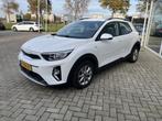 Kia Stonic 1.0 T-GDi MHEV DynamicLine 50% deal 8.475,- ACTIE, Auto's, Voorwielaandrijving, Gebruikt, Euro 6, 100 pk