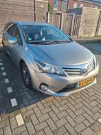 Toyota Avensis 1.8 Vvt-i Wagon CVT 2014 Grijs, Avensis, 4 cilinders, Particulier, 1600 kg
