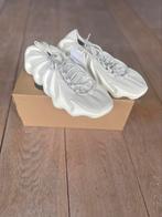 Adidas Yeezy 450 cloud white 42 2/3, Nieuw, Ophalen of Verzenden, Yeezy, Wit