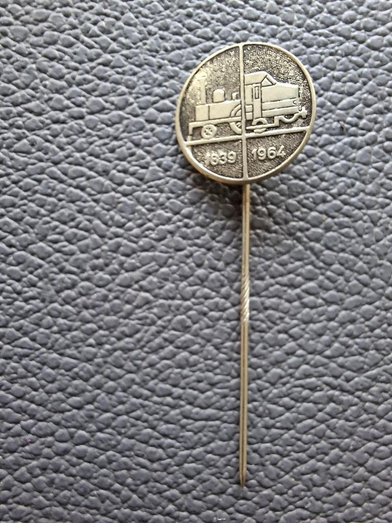 NS speldje 125-jarig bestaan van de spoorwegen, Verzamelen, Speldjes, Pins en Buttons, Zo goed als nieuw, Speldje of Pin, Transport