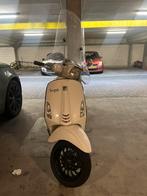 Vespa sprint wit, Fietsen en Brommers, Ophalen, Gebruikt, Vespa S, Benzine