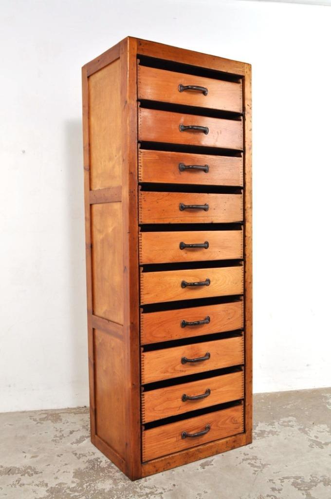 Diverse vintage ladekast kasten industriële kast dressoir, Huis en Inrichting, Kasten | Ladekasten, Gebruikt, Ophalen of Verzenden