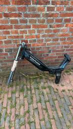 Tomos frame met versterkte achterbrug, Fietsen en Brommers, Brommers | Oldtimers, Ophalen, Overige merken