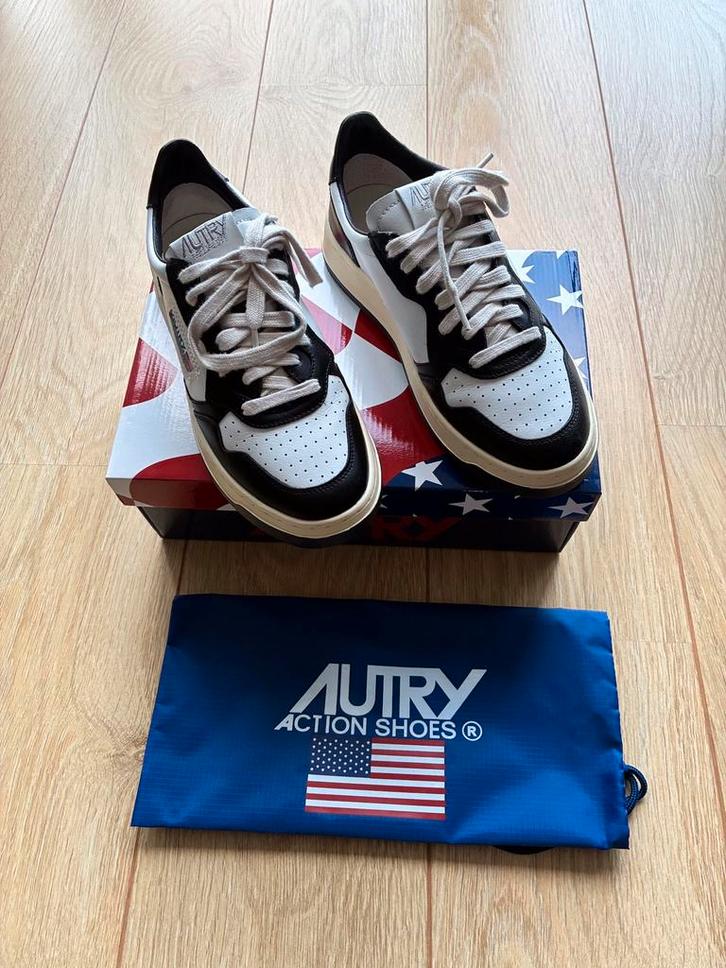 Autry medalist sneakers maat 39 als nieuw!, Kleding | Dames, Schoenen, Zo goed als nieuw, Sneakers of Gympen, Ophalen