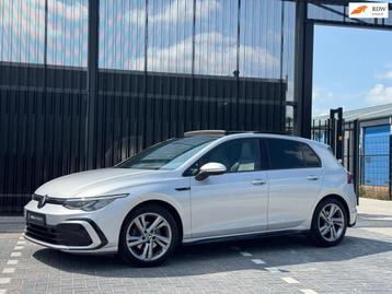 Volkswagen Golf 1.5 eTSI 150PK R LINE - PANORAMADAK - STUURV beschikbaar voor biedingen