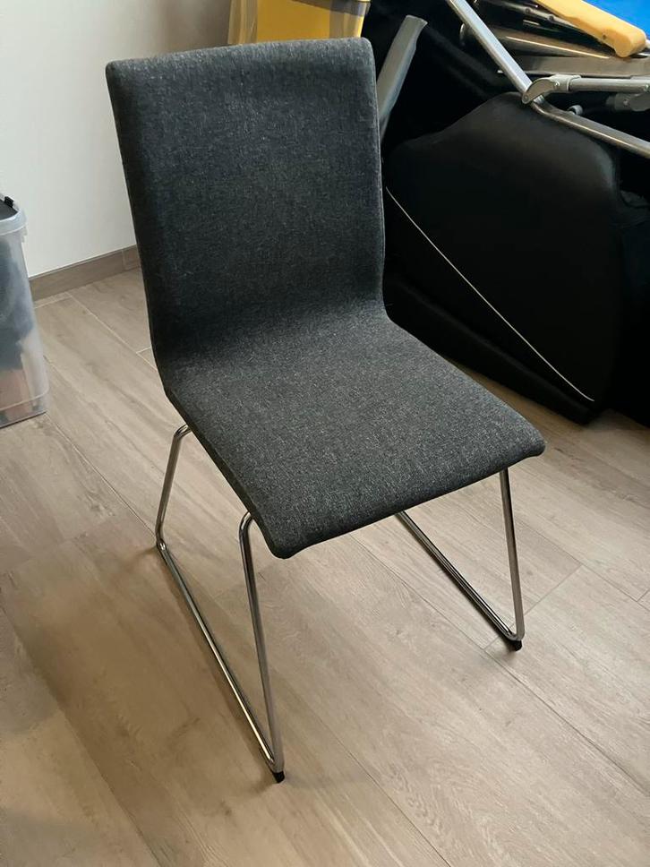IKEA Lilanas stoelen - set van 4 - Donkergrijs, Huis en Inrichting, Stoelen, Zo goed als nieuw, Vier, Stof, Grijs, Ophalen of Verzenden