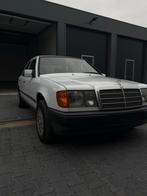 Mercedes-Benz 200-500 (W124) 300D 1986 PANO/ELTRM/NEWAPK/WIT, Automaat, Bedrijf, Diesel, Grijs