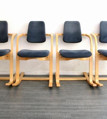 Stokke Varier Actulum design stoelen / balans stoel beschikbaar voor biedingen