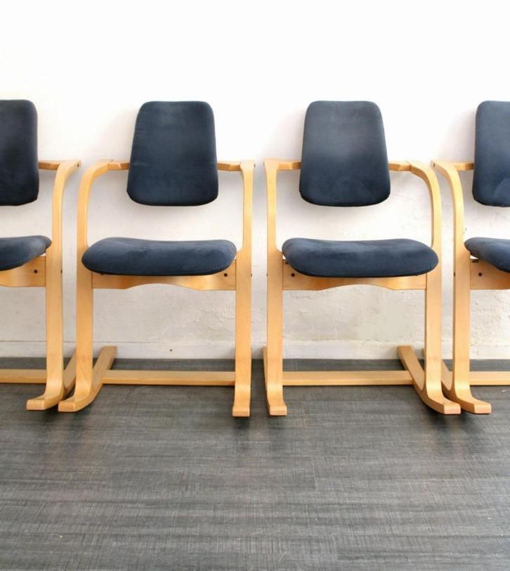 Stokke Varier Actulum design stoelen / balans stoel, Huis en Inrichting, Stoelen, Gebruikt, Vier, Ophalen of Verzenden