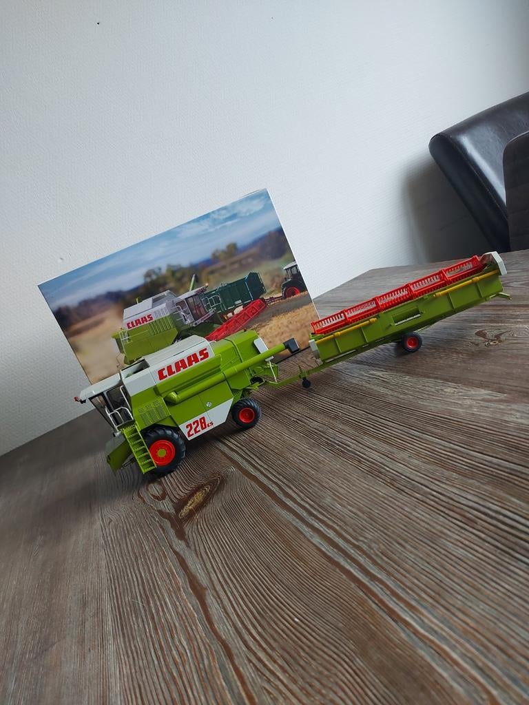 Wiking claas commandor 228cs, Ophalen of Verzenden, Tractor of Landbouw, Overige merken