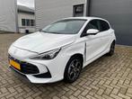 MG-3 1.5 Hybrid luxury 6147KM NAP, Auto diversen, Schadeauto's, Wit, 1500 cc, Hybride Elektrisch/Benzine, Hatchback