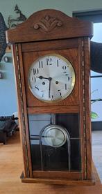 Antieke werkende Junghans Klok, Antiek en Kunst, Antiek | Klokken, Ophalen of Verzenden