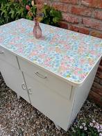 Vintage Dressoir Kommode met Bloemenprint, Ophalen, Vintage, 50 tot 100 cm, Metaal