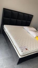 Bed zwart suede 200 x 180 nieuwstaat, Huis en Inrichting, Slaapkamer | Waterbedden, Tweepersoons, Ophalen of Verzenden, Zo goed als nieuw
