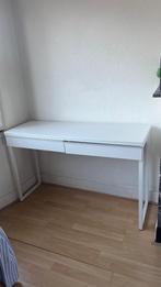 BESTA BURS Bureau IKEA, Huis en Inrichting, Ophalen, Gebruikt, Bureau