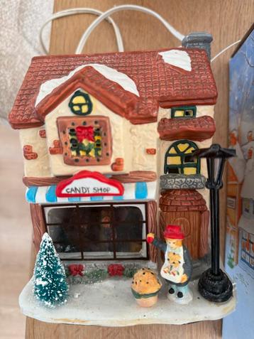 Kersthuisje Candy Shop - Sfeervolle Decoratie beschikbaar voor biedingen