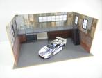 Grote Garage met Baksteen en Metaal Look voor 1:18 modelauto, Hobby en Vrije tijd, Modelauto's | 1:18, Overige merken, DioramaToys Ltd