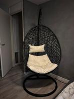 Hangstoel op standaard, Ophalen, Zwart, Zo goed als nieuw, Metaal