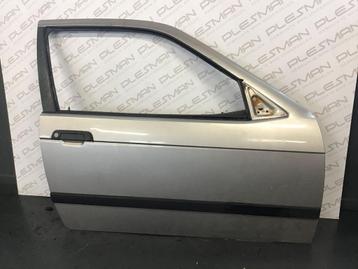 Deur rechtsvoor BMW E36 Compact  beschikbaar voor biedingen