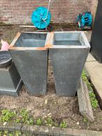 Gratis Metalen plantenbakken - set van 2, Tuin en Terras, Bloempotten, Gebruikt, Vierkant, Binnen, Ophalen of Verzenden