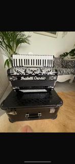 Accordeon in zeer goede staat, Muziek en Instrumenten, Accordeons, Overige merken, Zo goed als nieuw, Met koffer, Toetsaccordeon