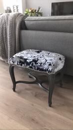 Barok voetenbankje, Ophalen, Zo goed als nieuw, Rechthoekig, Stof