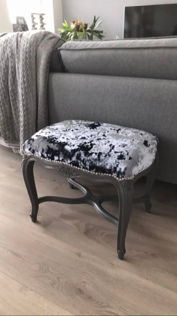 Barok voetenbankje, Huis en Inrichting, Banken | Voetenbanken en Poefen, Zo goed als nieuw, Rechthoekig, Stof, Ophalen