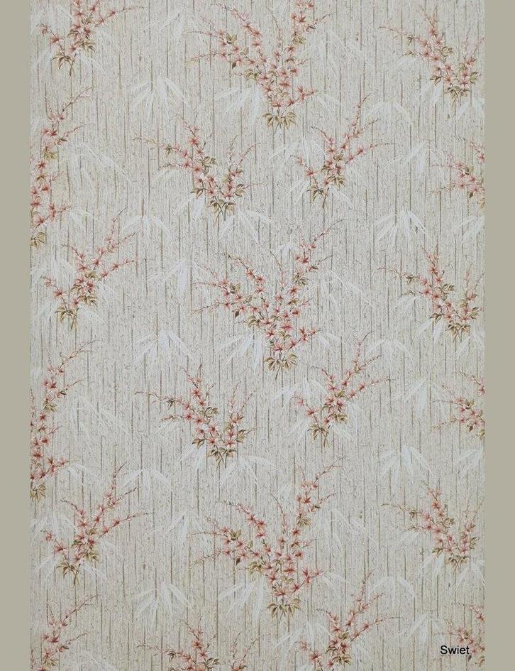 13936 Japans behang met bloesemtakken en een jute look swiet, Huis en Inrichting, Stoffering | Behang, Wit, 50 tot 75 m², Ophalen of Verzenden