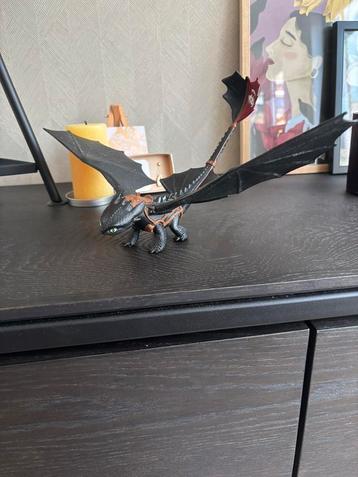 Tandloos, hoe tem je een draak beschikbaar voor biedingen